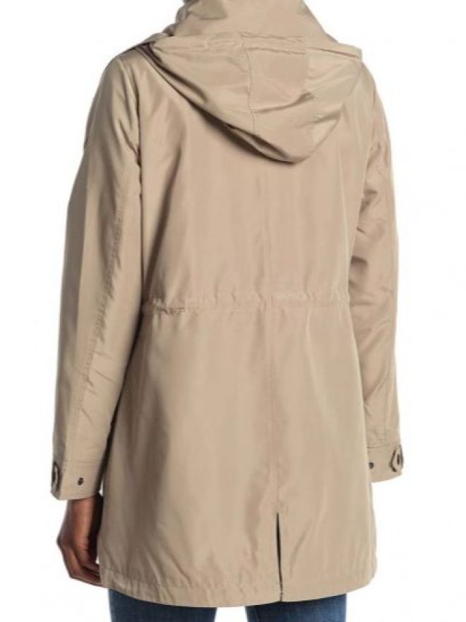 Fashion on the Rocks